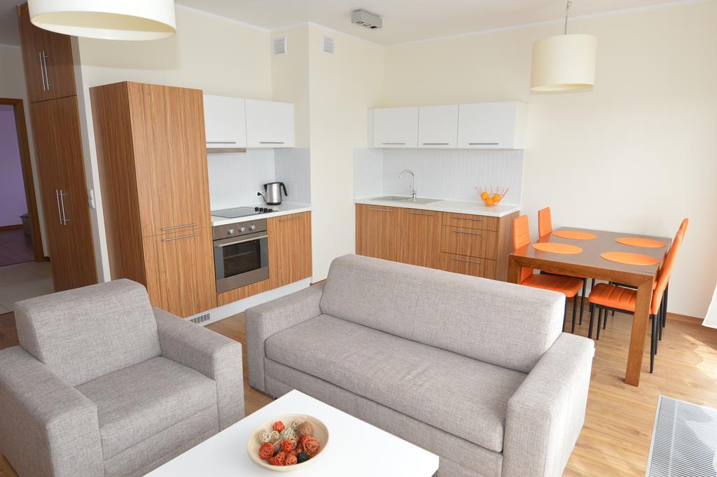 Apartament Trzynastka ชวีโนวิชแจ ภายนอก รูปภาพ