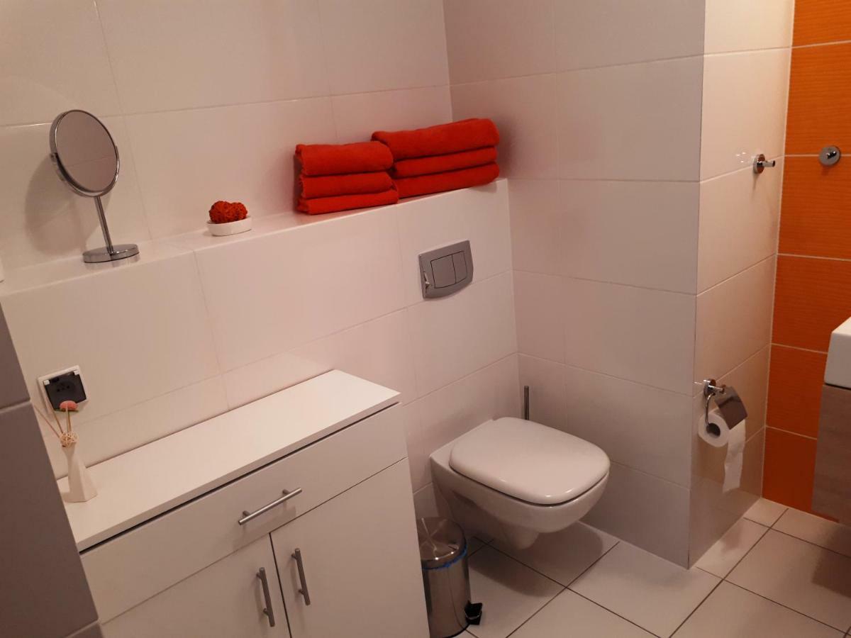 Apartament Trzynastka ชวีโนวิชแจ ภายนอก รูปภาพ