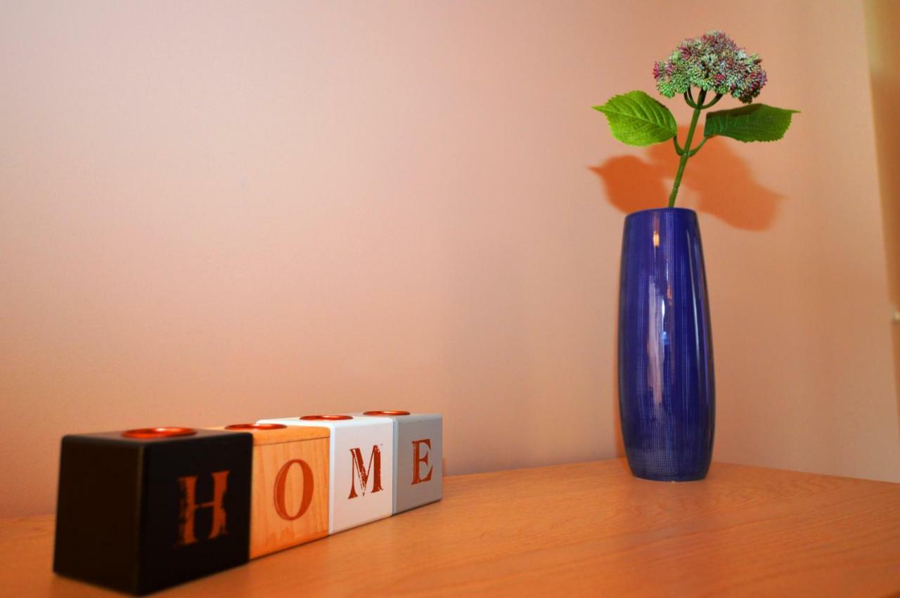 Apartament Trzynastka ชวีโนวิชแจ ภายนอก รูปภาพ