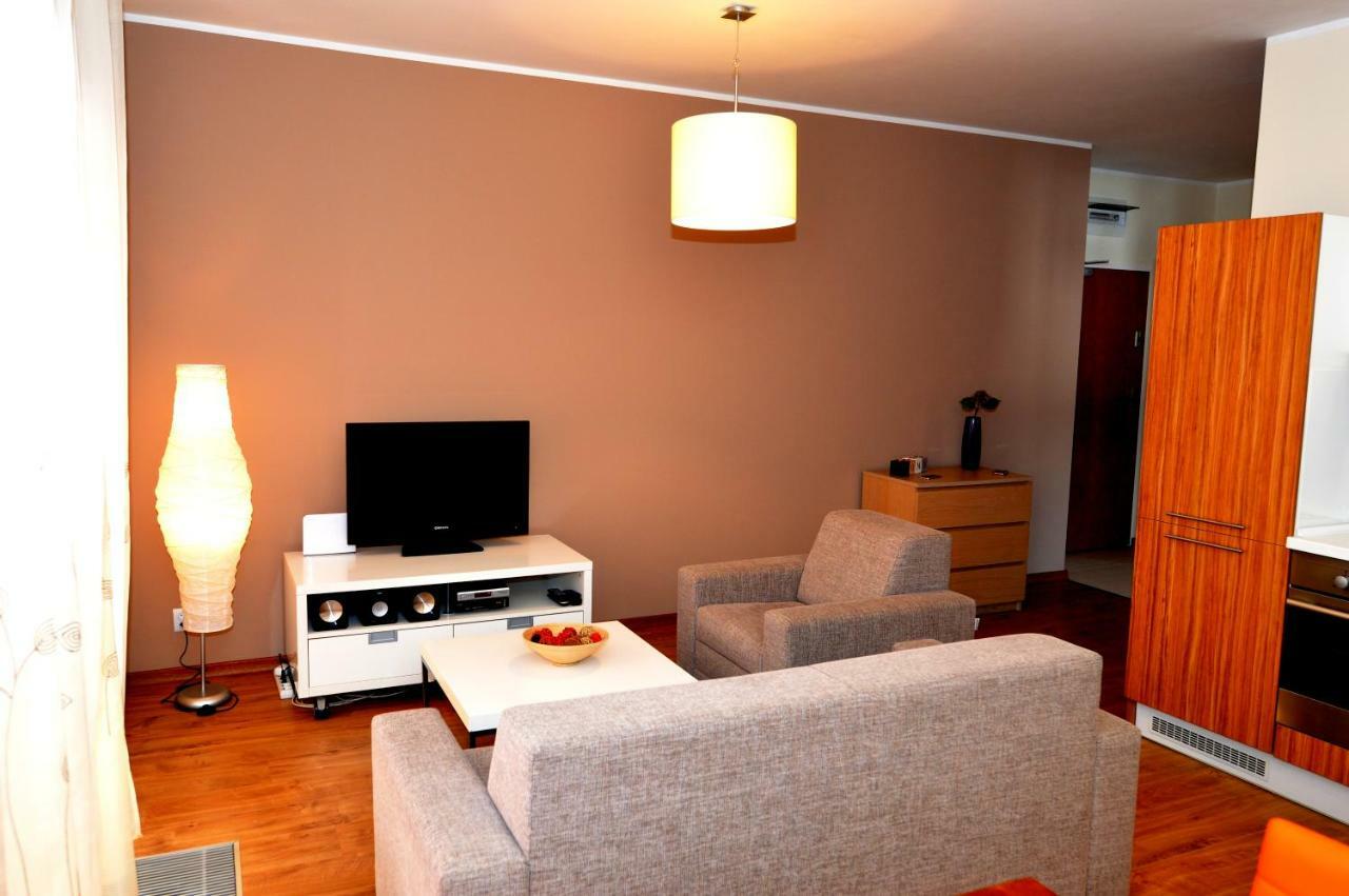 Apartament Trzynastka ชวีโนวิชแจ ภายนอก รูปภาพ