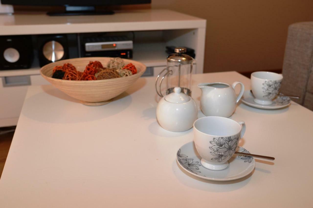 Apartament Trzynastka ชวีโนวิชแจ ภายนอก รูปภาพ